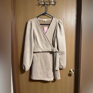 FASHION ON EARTH Women’s Romper!